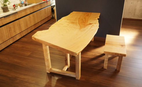 栃一枚板ダイニングテーブル