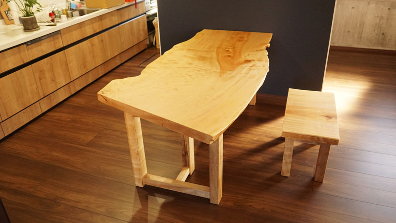 栃一枚板ダイニングテーブル
