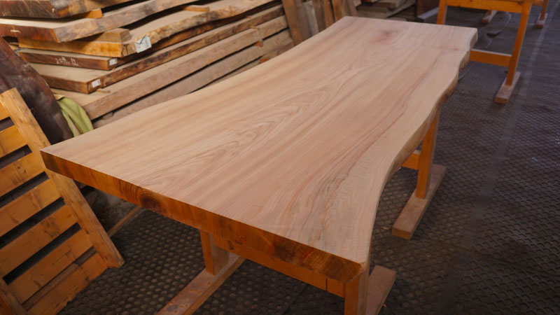 クスの木一枚板