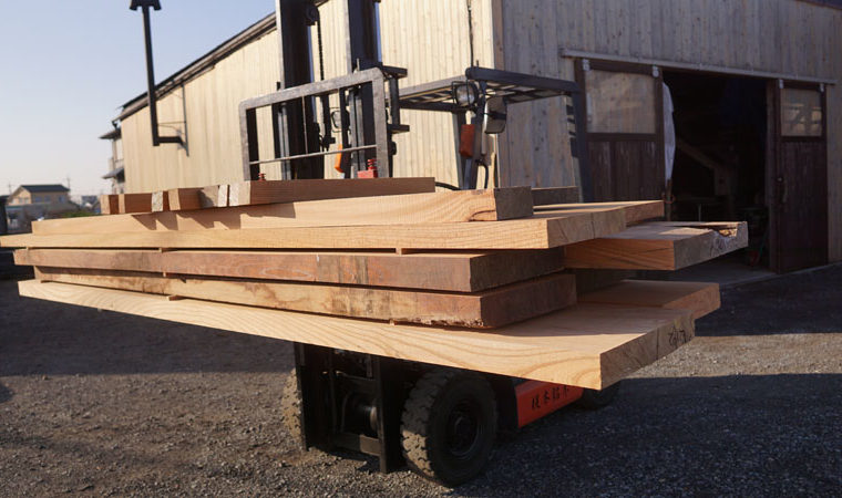 店舗カウンター用一枚板