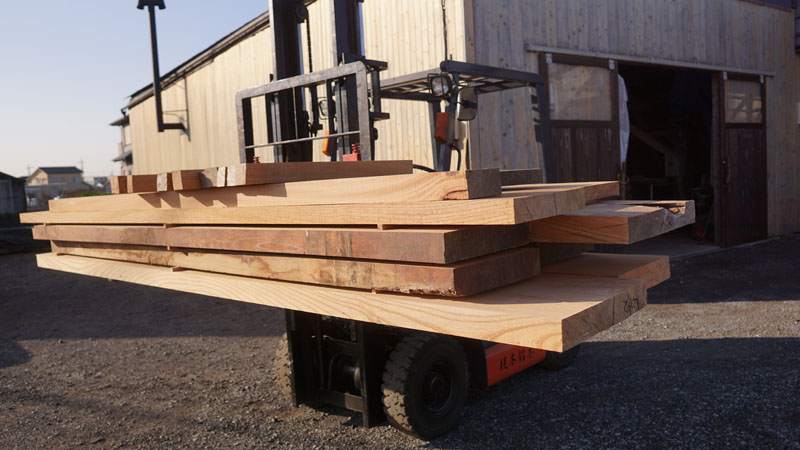 店舗カウンター用一枚板