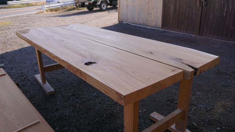 持ち込みケヤキ加工