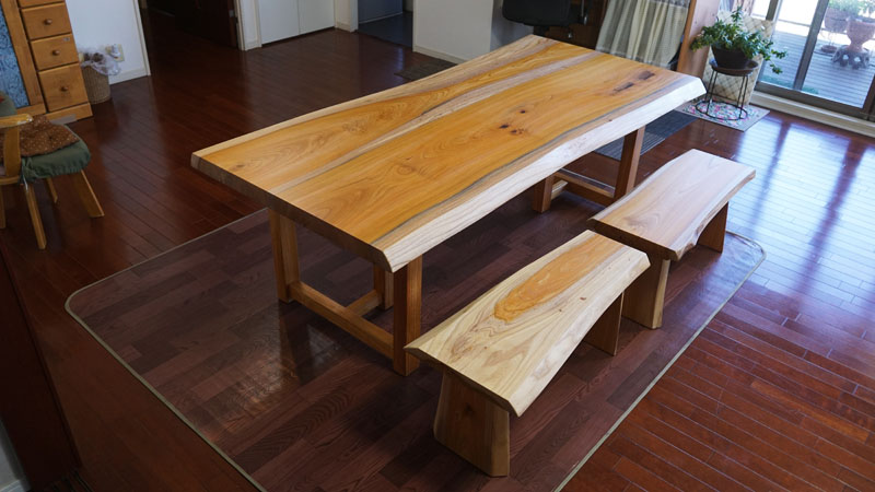 無垢天然木テーブル