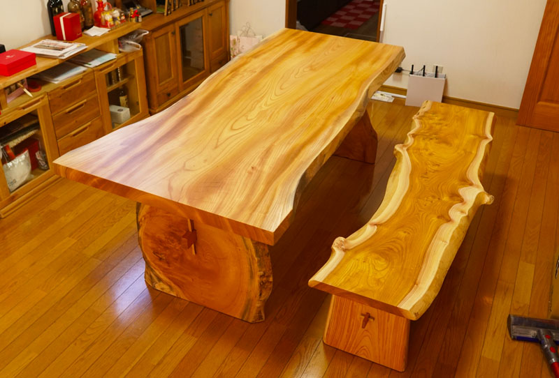 無垢一枚板ダイニングテーブル