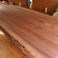 ブラックウォルナット一枚板テーブル