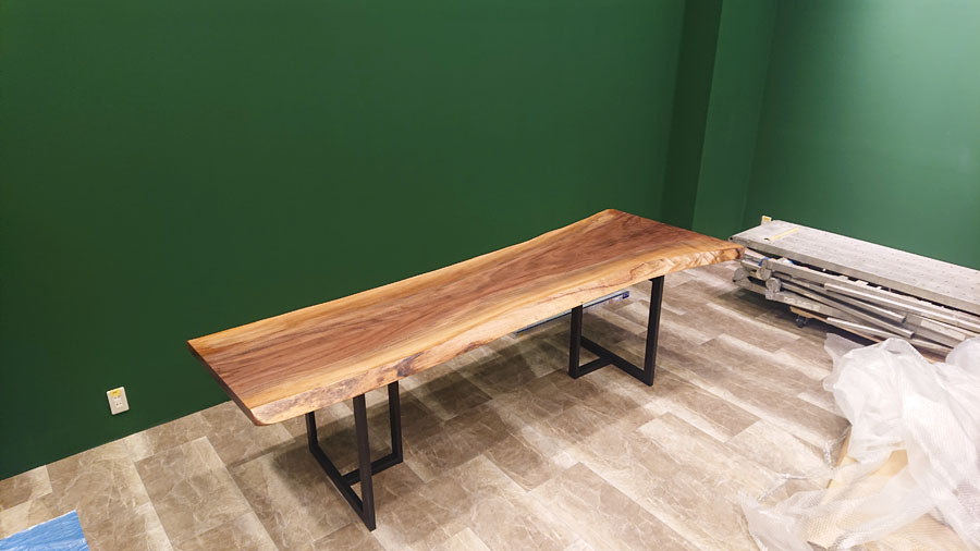 ブラックウォルナット無垢一枚板天板