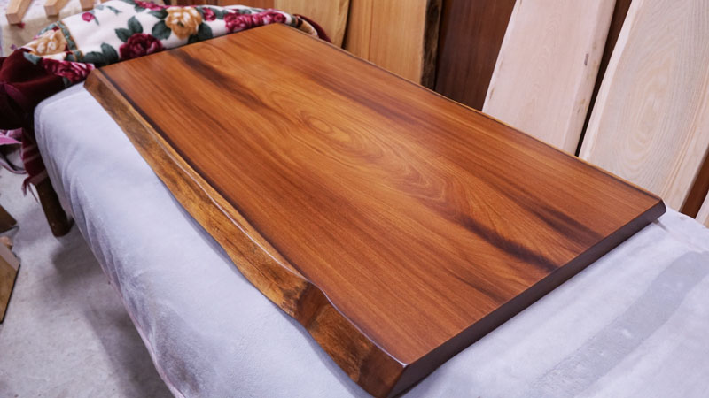 一枚板座卓仕上げ直し