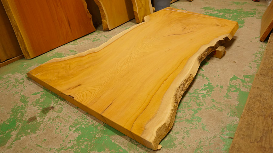 ケヤキ一枚板天板