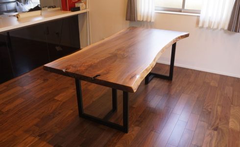 ブラックウォルナット一枚板テーブル