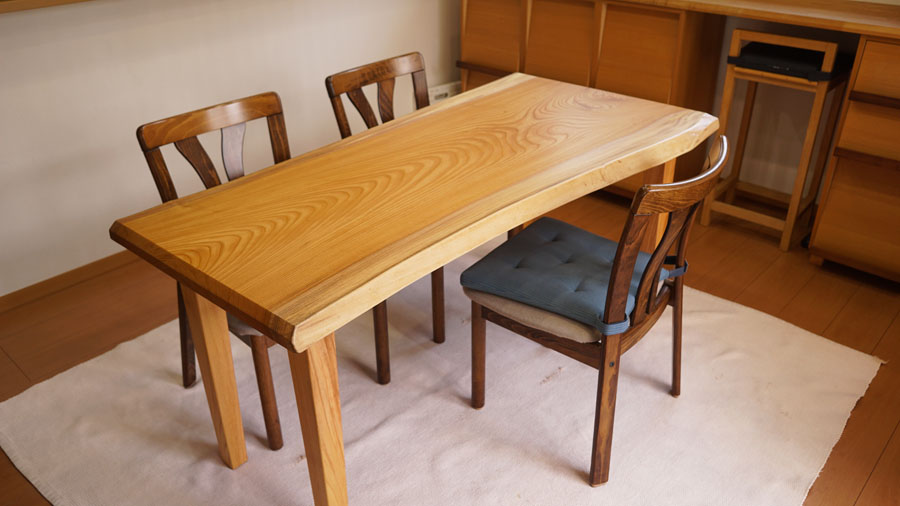 無垢一枚板テーブル