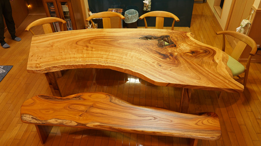 変形一枚板ダイニングテーブル
