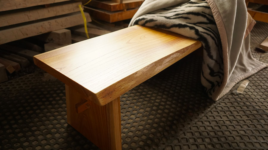 ケヤキ一枚板ベンチ