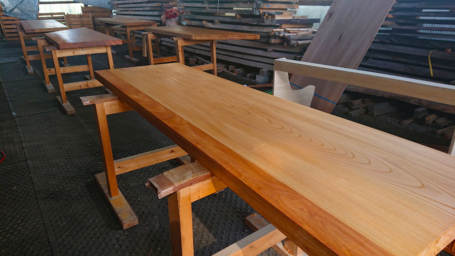 ケヤキ無垢カウンター