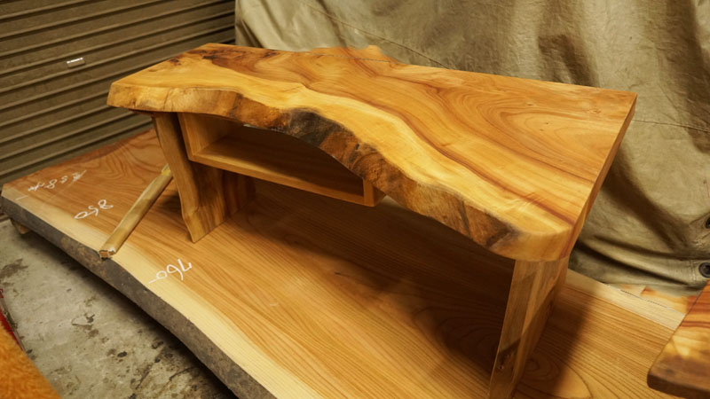 一枚板テレビ台