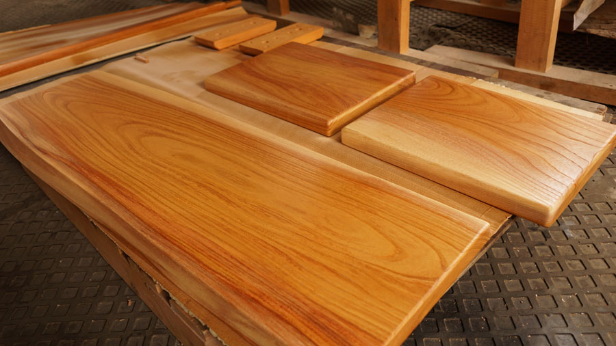 ケヤキベンチ材