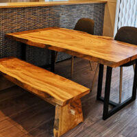 クスノキ一枚板テーブル納品