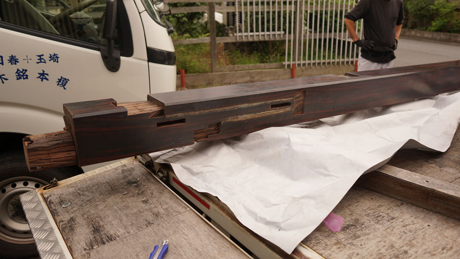 床柱仕上げ直し