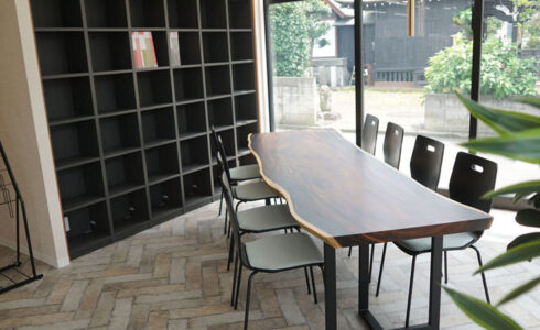 天然木一枚板会議テーブル