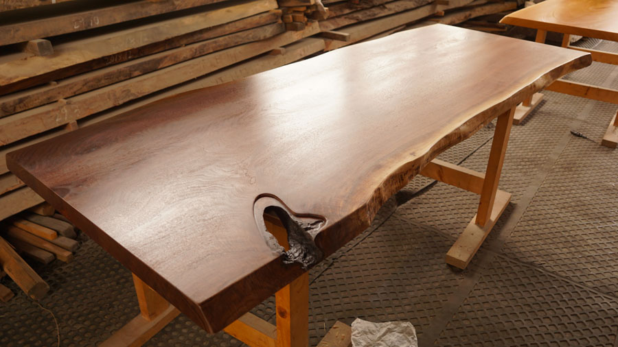 ウォルナット一枚板テーブル