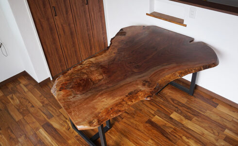 クラロウォルナット無垢一枚板