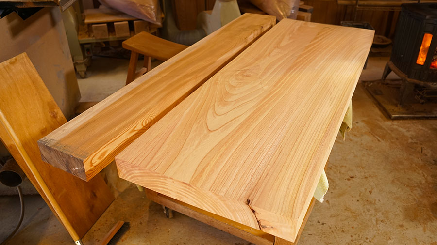 ケヤキ二枚接ぎ