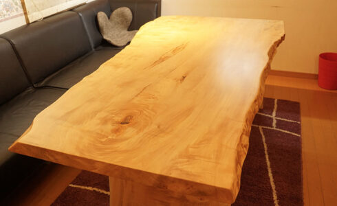 栃無垢一枚板テーブル