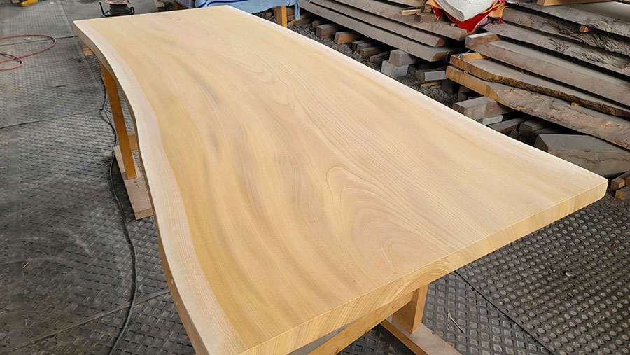 ケヤキ一枚板テーブル