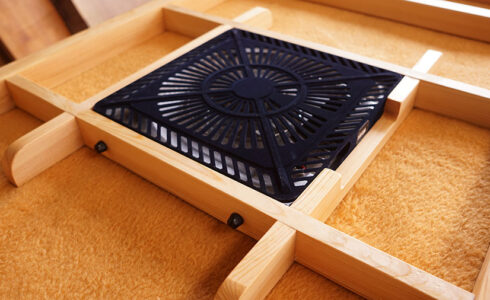 無垢手づくりコタツ