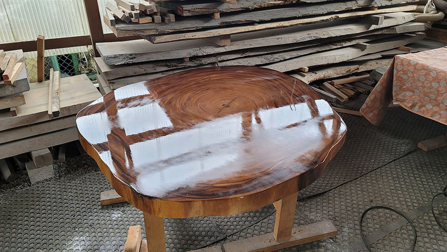 一枚板座卓仕上げ直し