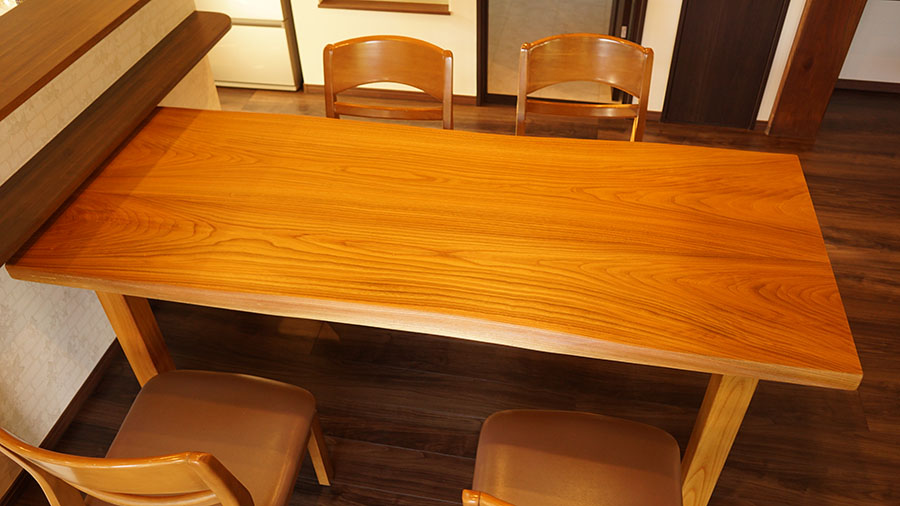 ケヤキ無垢テーブル