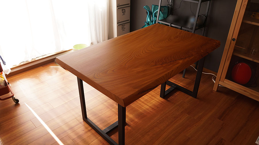 無垢一枚板ダイニングテーブル