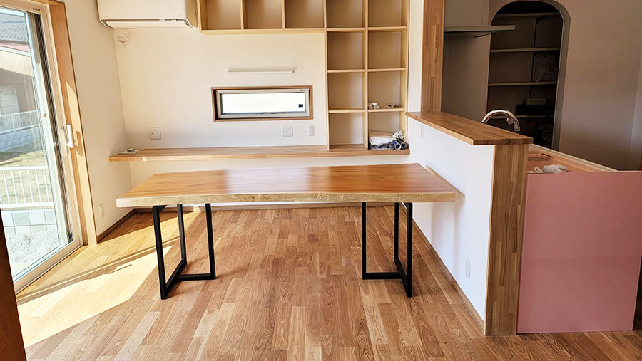 群馬県の一枚板テーブル