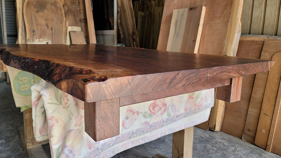 ウォルナット一枚板テーブル