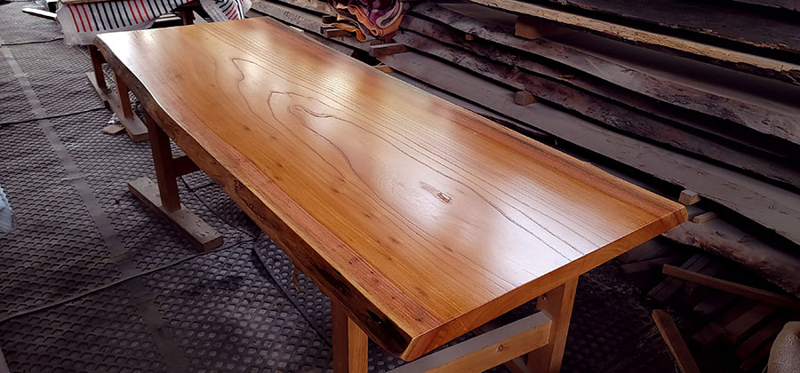 ケヤキ一枚板テーブル製作