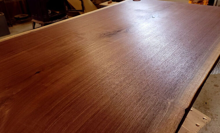 ブラックウォルナット一枚板オイル塗装