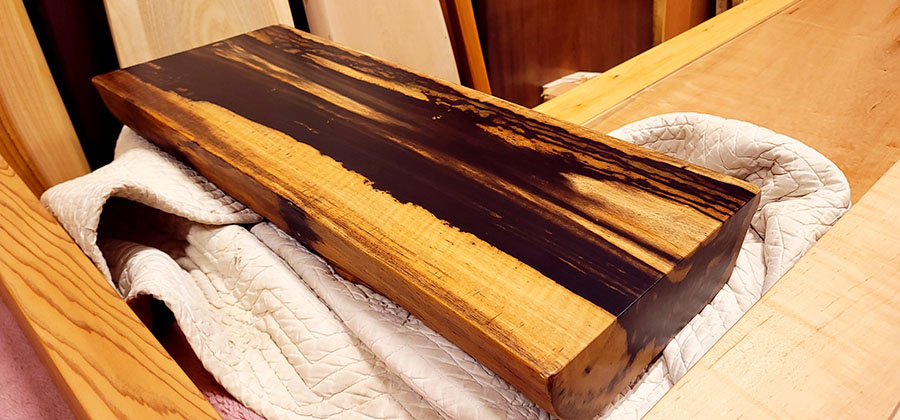 黒柿無垢カウンター