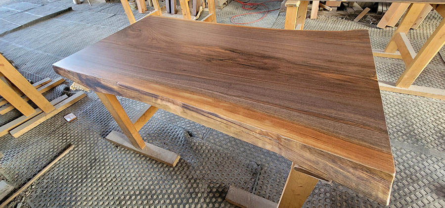 ブラックウォルナット一枚板