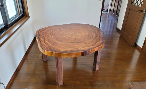 一枚板丸テーブル