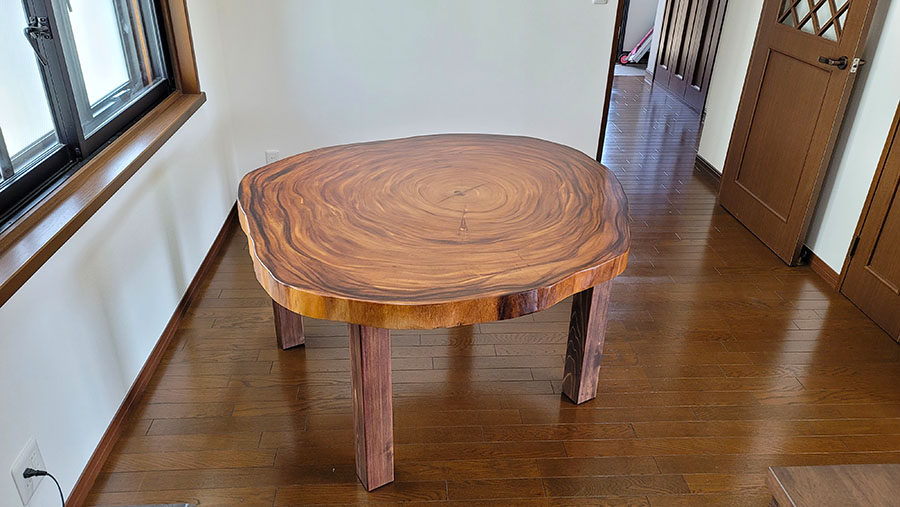 一枚板丸テーブル