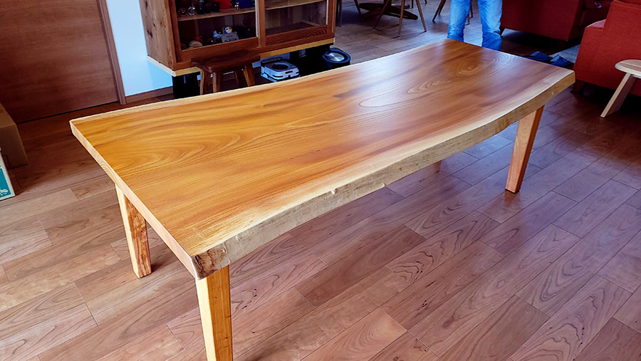 欅無垢一枚板テーブル