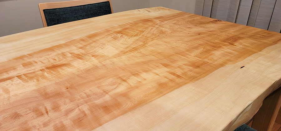 栃一枚板 杢あり