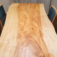 栃一枚板テーブル