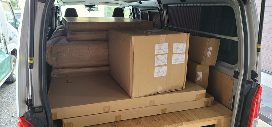 ハイエース荷室