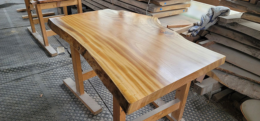 クスノキ無垢一枚板テーブル