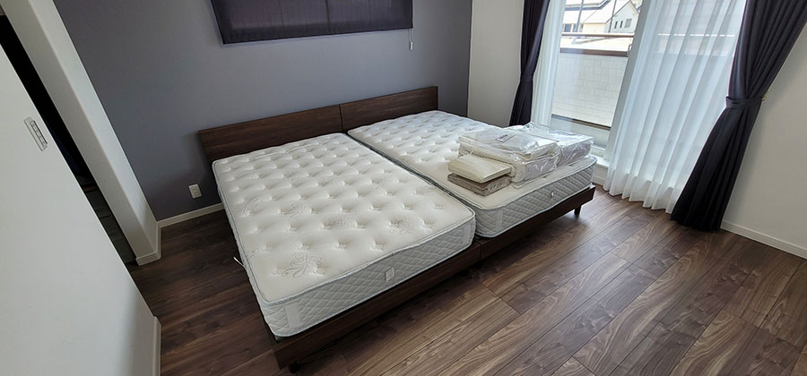 榎本銘木店の家具