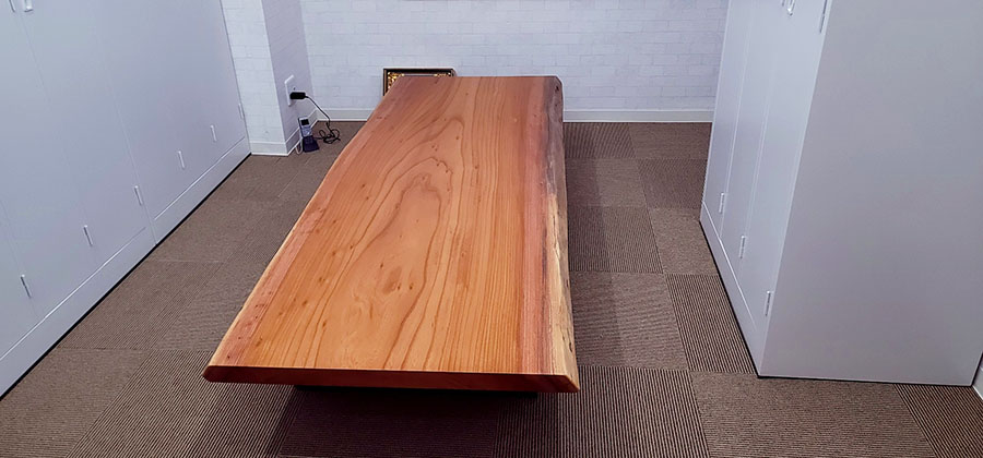 無垢一枚板座卓