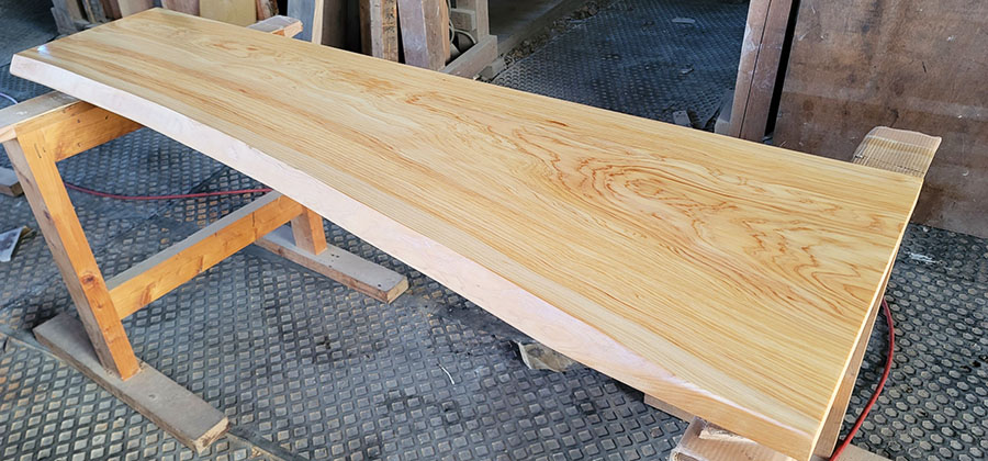 桧一枚板カウンター