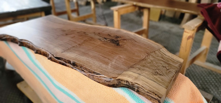 クラロウォルナット一枚板