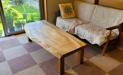 無垢一枚板ローテーブル