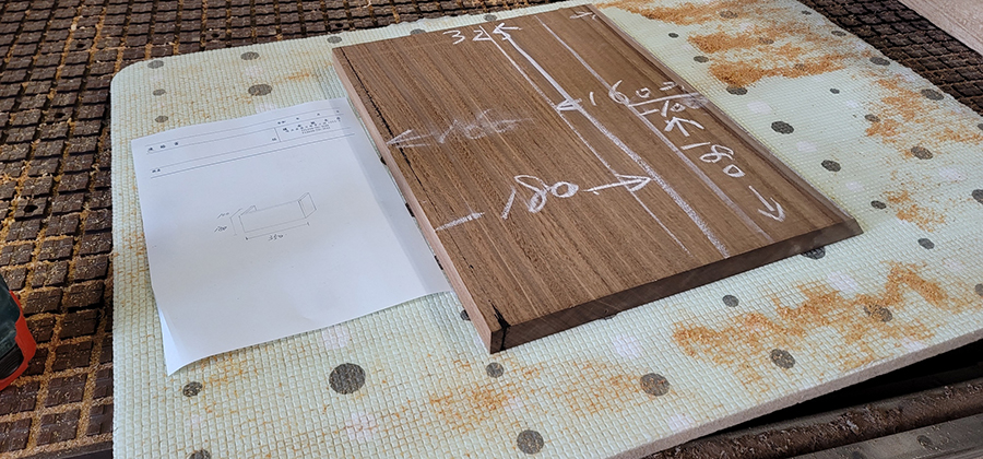 一枚板家具製作